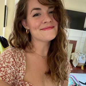 Meet your Posher, Aimee